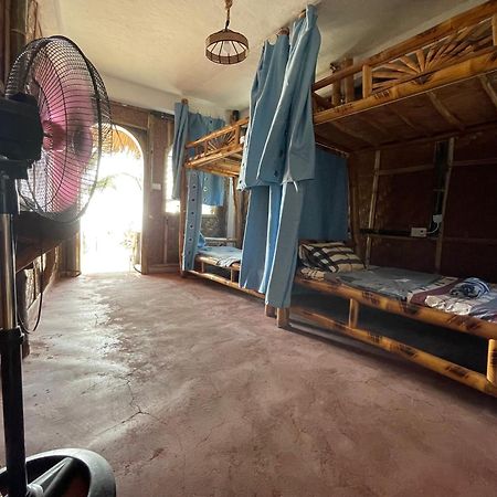 Bed and Breakfast Voodoo House Lalao Esterno foto