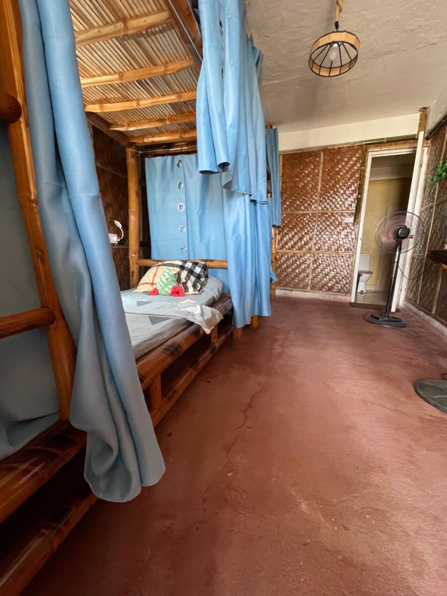 Bed and Breakfast Voodoo House Lalao Esterno foto